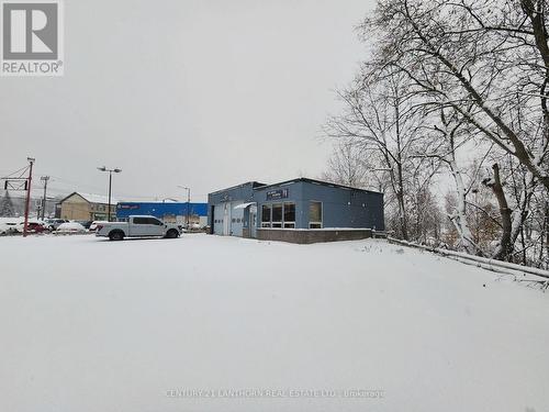 10 Cannifton Road, Belleville (Belleville Ward), ON 