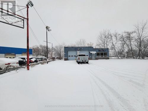 10 Cannifton Road, Belleville (Belleville Ward), ON 