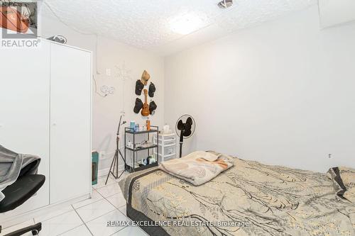 29 Faywood Drive, Brampton, ON - Indoor Photo Showing Bedroom