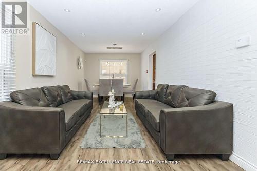 29 Faywood Drive, Brampton, ON - Indoor Photo Showing Living Room