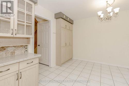 3940 Hazelridge Road, Mississauga, ON - Indoor