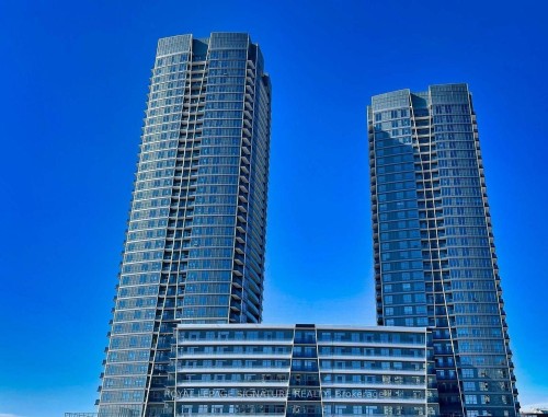 2705-50 Upper Mall Way, Vaughan, ON - Outdoor With Facade