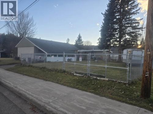 1191 Moffat Avenue, Quesnel, BC - Outdoor