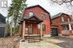 191 SPRINGFIELD ROAD  Ottawa, ON K1M 1C3