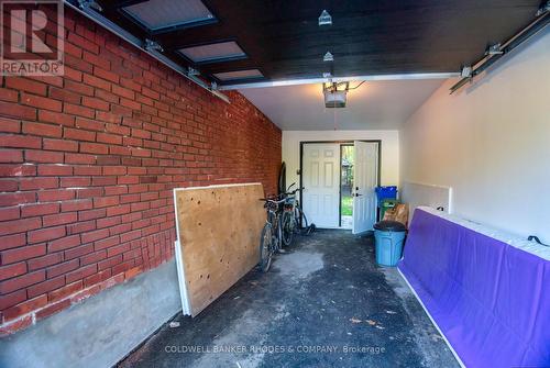 191 Springfield Road, Ottawa, ON - Indoor Photo Showing Garage