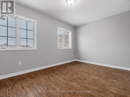 304 Flagstone Way, Newmarket, ON - Indoor Photo Showing Other Room