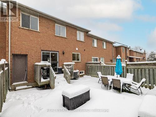 304 Flagstone Way, Newmarket, ON - Outdoor With Exterior