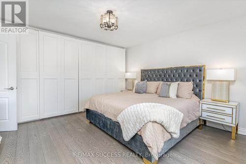 5383 Red Brush Drive, Mississauga, ON - Indoor Photo Showing Bedroom