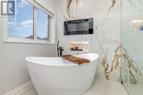5383 Red Brush Drive, Mississauga, ON - Indoor Photo Showing Bathroom