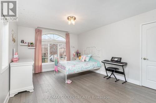 5383 Red Brush Drive, Mississauga, ON - Indoor Photo Showing Bedroom