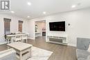 5383 Red Brush Drive, Mississauga, ON  - Indoor Photo Showing Living Room 