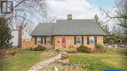 BASEMENT - 313 BRONTE ROAD  Oakville, ON L6L 3C7