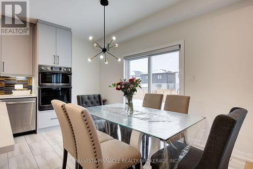 1895 Fountain Grass Drive, London South (South B), ON - Indoor Photo Showing Dining Room