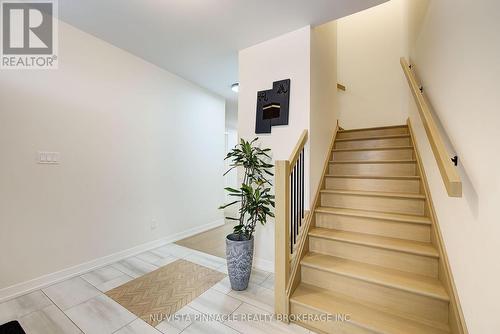 1895 Fountain Grass Drive, London South (South B), ON - Indoor Photo Showing Other Room