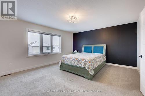 1895 Fountain Grass Drive, London South (South B), ON - Indoor Photo Showing Bedroom