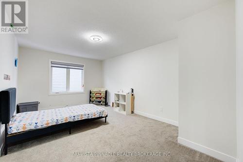 1895 Fountain Grass Drive, London South (South B), ON - Indoor Photo Showing Bedroom
