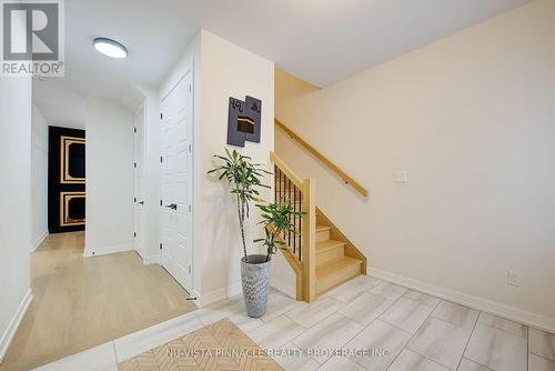 1895 Fountain Grass Drive, London South (South B), ON - Indoor Photo Showing Other Room