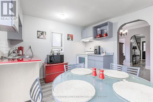 26 Garnet Street, St. Catharines (Facer), ON - Indoor Photo Showing Dining Room
