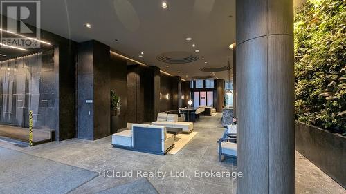 2414 - 120 Broadway Avenue E, Toronto, ON - Indoor Photo Showing Other Room