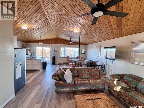 69 Snedden Crescent, Maple Bush Rm No. 224, SK - Indoor Photo Showing Living Room