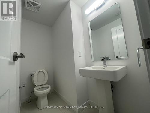 25 - 109 Marydale Avenue, Markham, ON - Indoor Photo Showing Bathroom