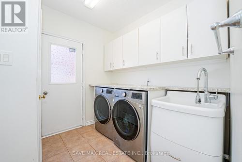 3068 Prentiss Road, Mississauga, ON - Indoor Photo Showing Laundry Room