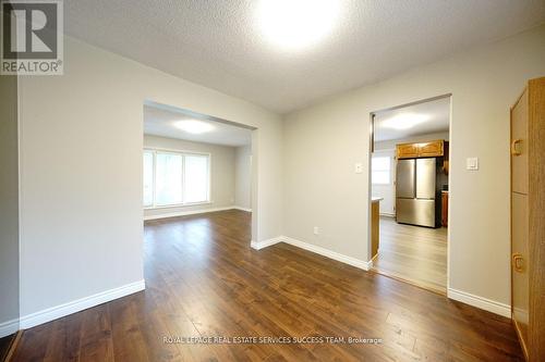 1355 Odessa Crescent, Oakville, ON - Indoor Photo Showing Other Room