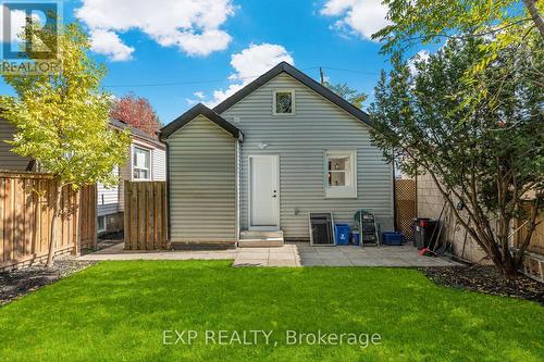 56 East 34Th Street, Hamilton, ON - Outdoor