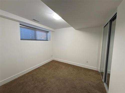 1-1200 Chamberlain Ave, Winnipeg, MB 