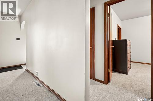 530 Duffield Street W, Moose Jaw, SK - Indoor Photo Showing Other Room