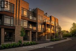 27 WYN WOOD LANE Orillia, ON L3V 8P7