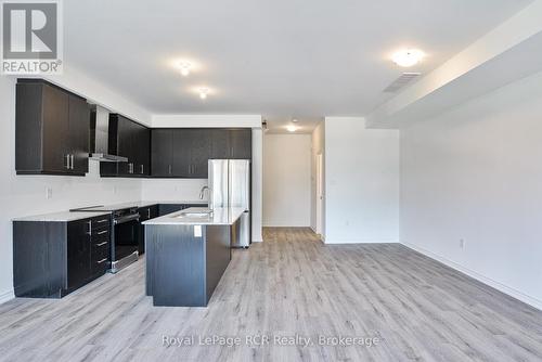 27 Wyn Wood Lane, Orillia, ON - Indoor Photo Showing Kitchen