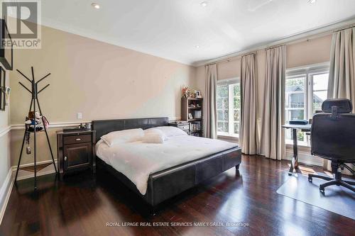 11 Doon Road, Toronto, ON - Indoor Photo Showing Bedroom