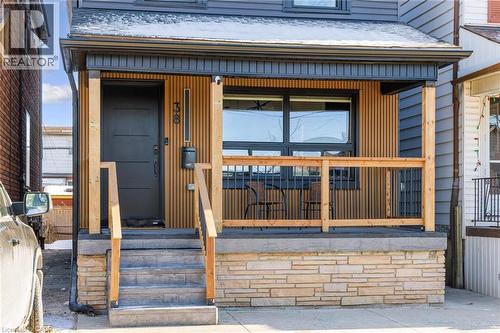 38 Glendale Avenue N, Hamilton, ON - Outdoor