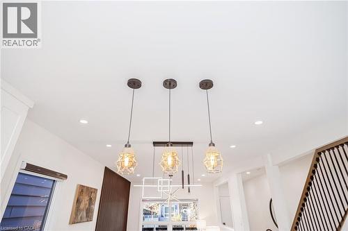 38 Glendale Avenue N, Hamilton, ON - Indoor Photo Showing Other Room