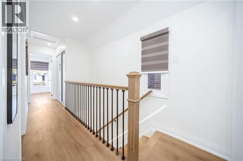 38 Glendale Avenue N, Hamilton, ON - Indoor Photo Showing Other Room