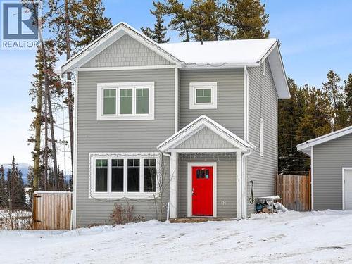 2 Mackenzie Court, Whitehorse, YT - Outdoor