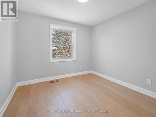 3406 Putter Place, Burlington, ON - Indoor Photo Showing Other Room