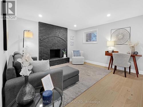 3406 Putter Place, Burlington, ON - Indoor Photo Showing Living Room With Fireplace