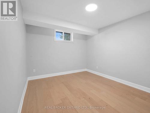 3406 Putter Place, Burlington, ON - Indoor Photo Showing Other Room