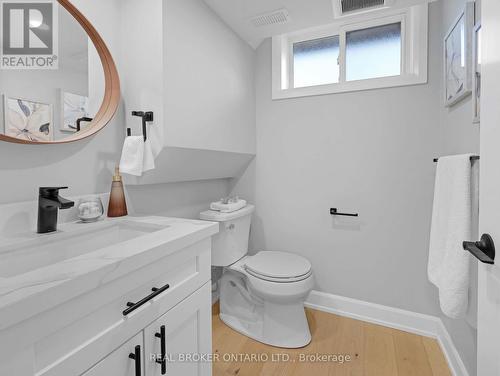 3406 Putter Place, Burlington, ON - Indoor Photo Showing Bathroom