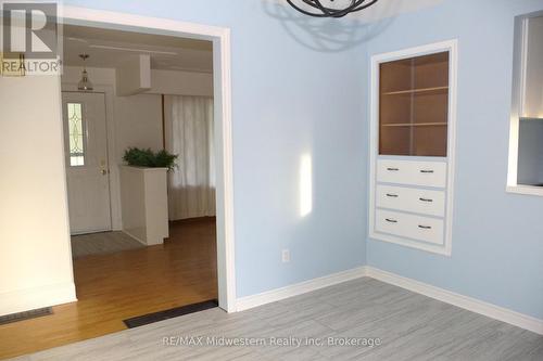 Dining - 425 Wellington Street E, Wellington North (Mount Forest), ON - Indoor Photo Showing Other Room