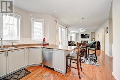 32 Weir Street, Cambridge, ON - Indoor Photo Showing Kitchen With Double Sink