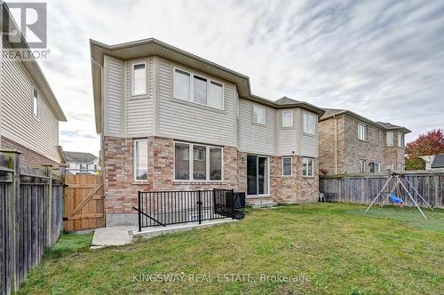 32 Weir Street, Cambridge, ON - Outdoor