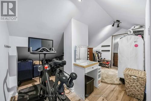 121 Montgomery Avenue, Toronto, ON - Indoor