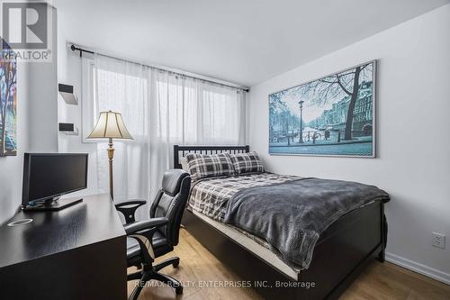 121 Montgomery Avenue, Toronto, ON - Indoor