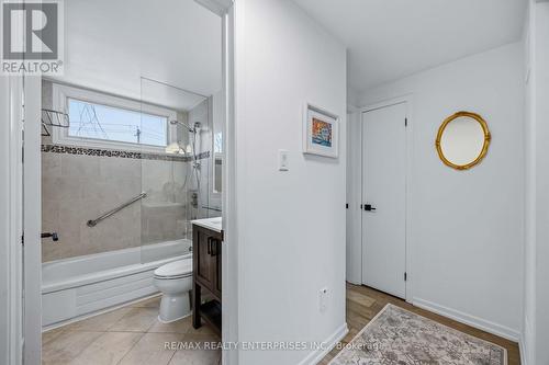 121 Montgomery Avenue, Toronto, ON - Indoor Photo Showing Bathroom