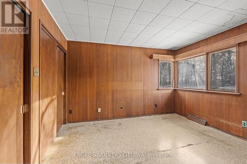 2626 Elmhurst Street, Ottawa, ON - Indoor Photo Showing Other Room