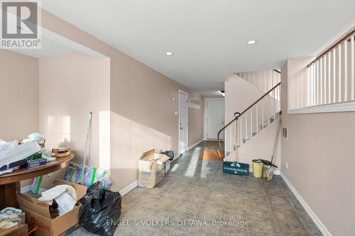 2626 Elmhurst Street, Ottawa, ON - Indoor Photo Showing Other Room