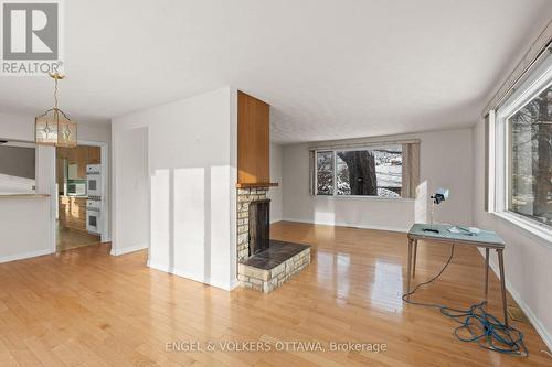 2626 Elmhurst Street, Ottawa, ON - Indoor With Fireplace